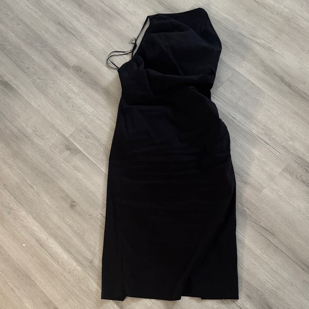 Zara Chic Black Midi Dress - Picture 5 of 5